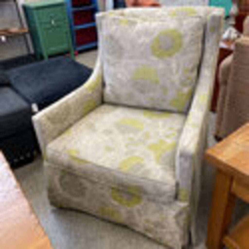 Lee Industries Everett Swivel Rocker