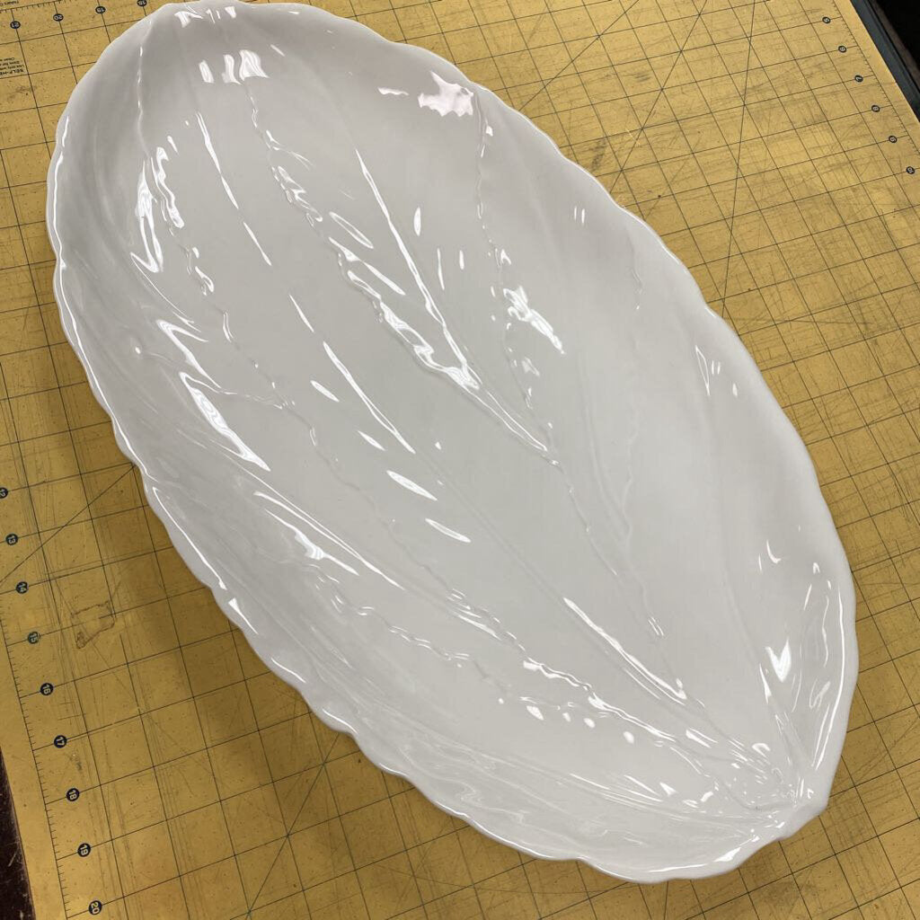 William Sonoma Ceramic Leaf Platter