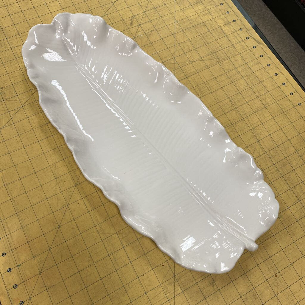 Lotus by Poppytrail Platter
