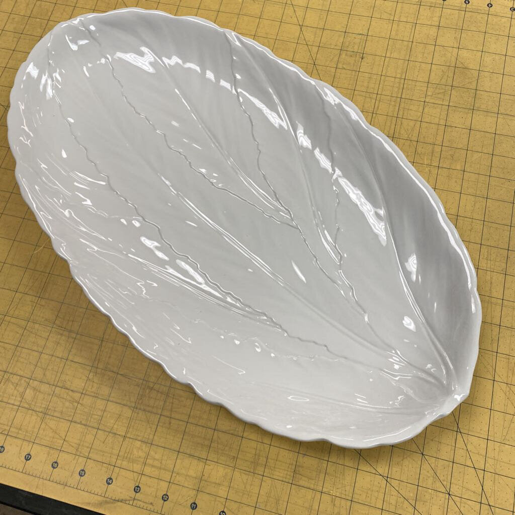 William Sonoma Ceramic Leaf Platter