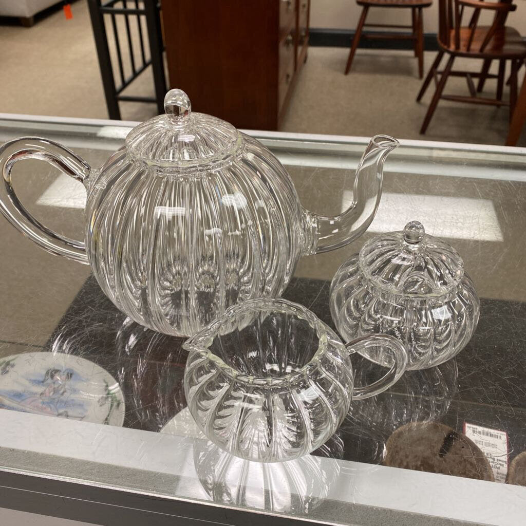 Bonjour Tre Glass Tea Set