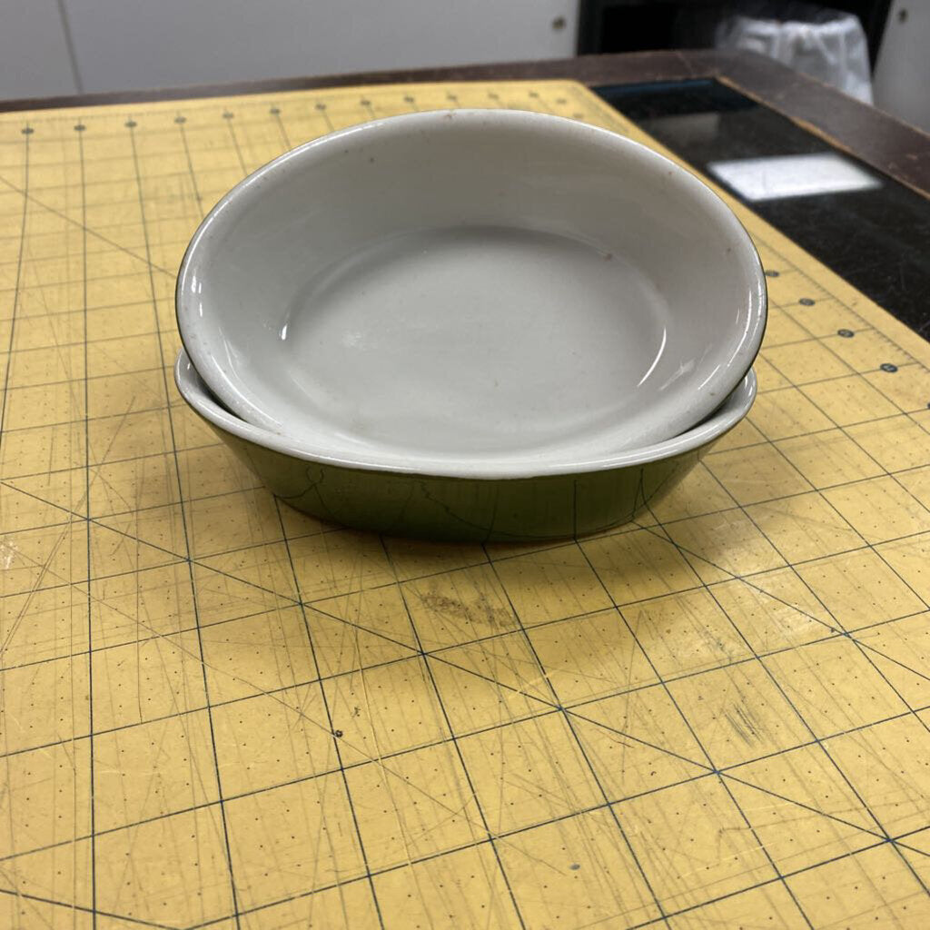 2x Hall 550 Gratin Dishes