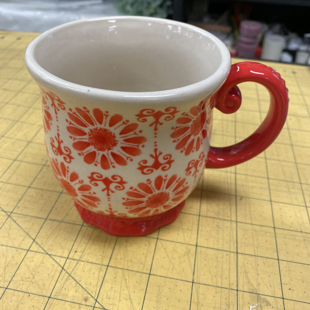 Pioneer Woman Footed Mug