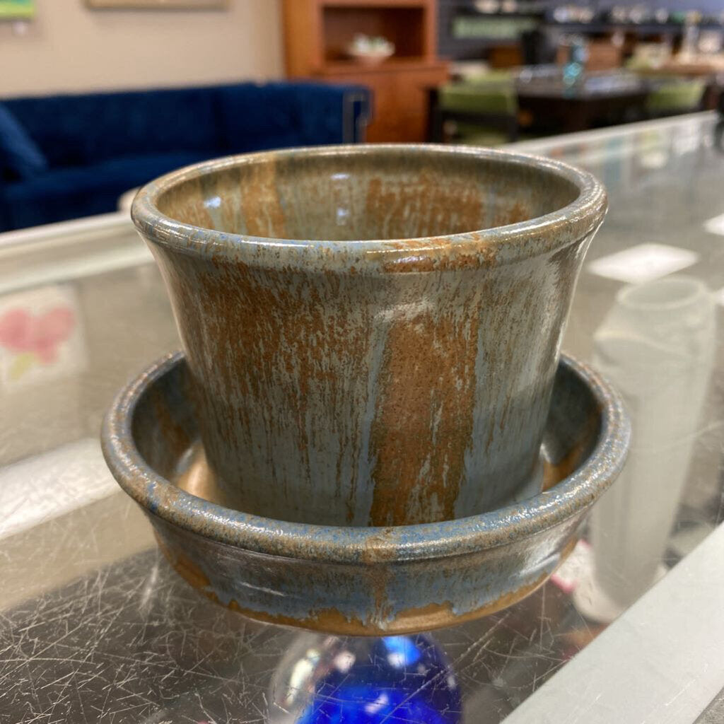 Stoneware Plant Pot w/Saucer