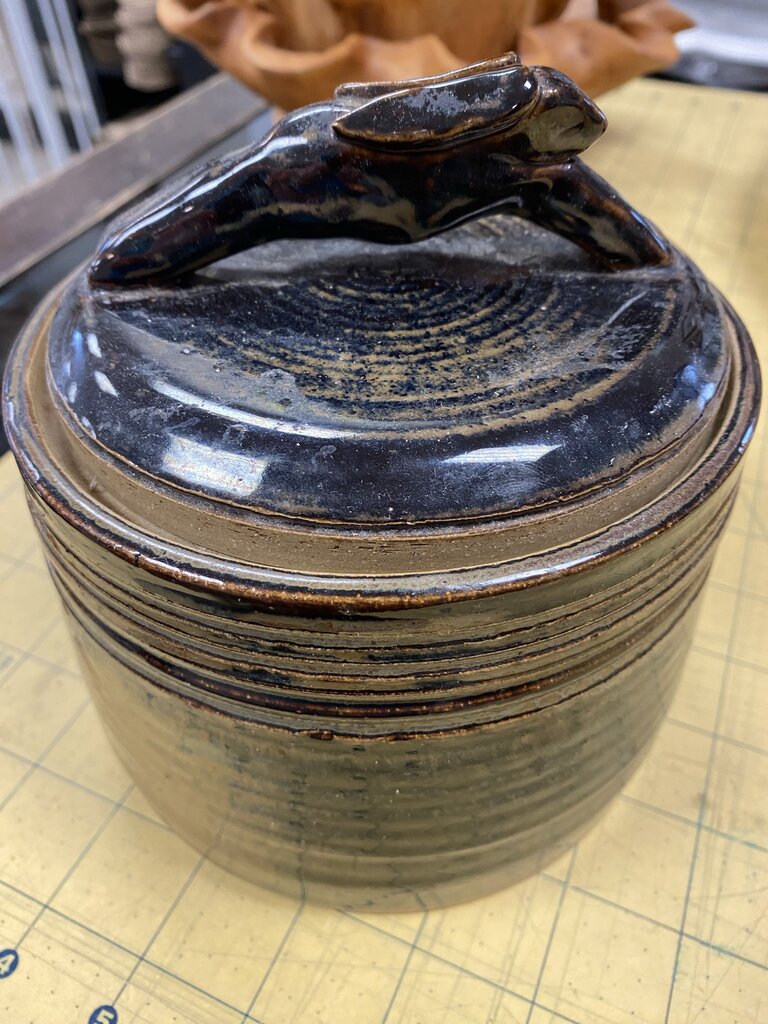 Japanese Water Jar w/Lid