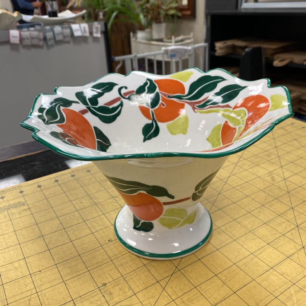 RL Dresden Art Deco Pedestal Bowl