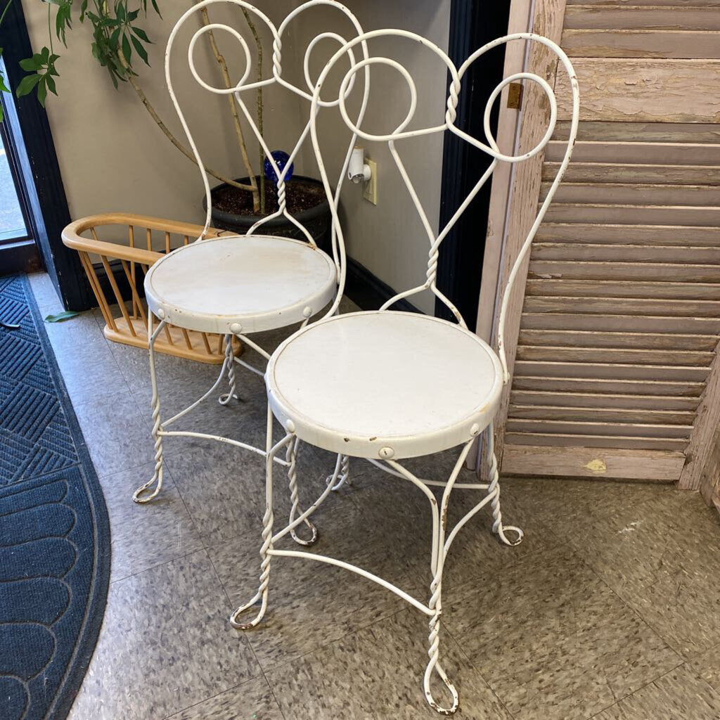 2x Metal Ice Cream Parlor Chairs