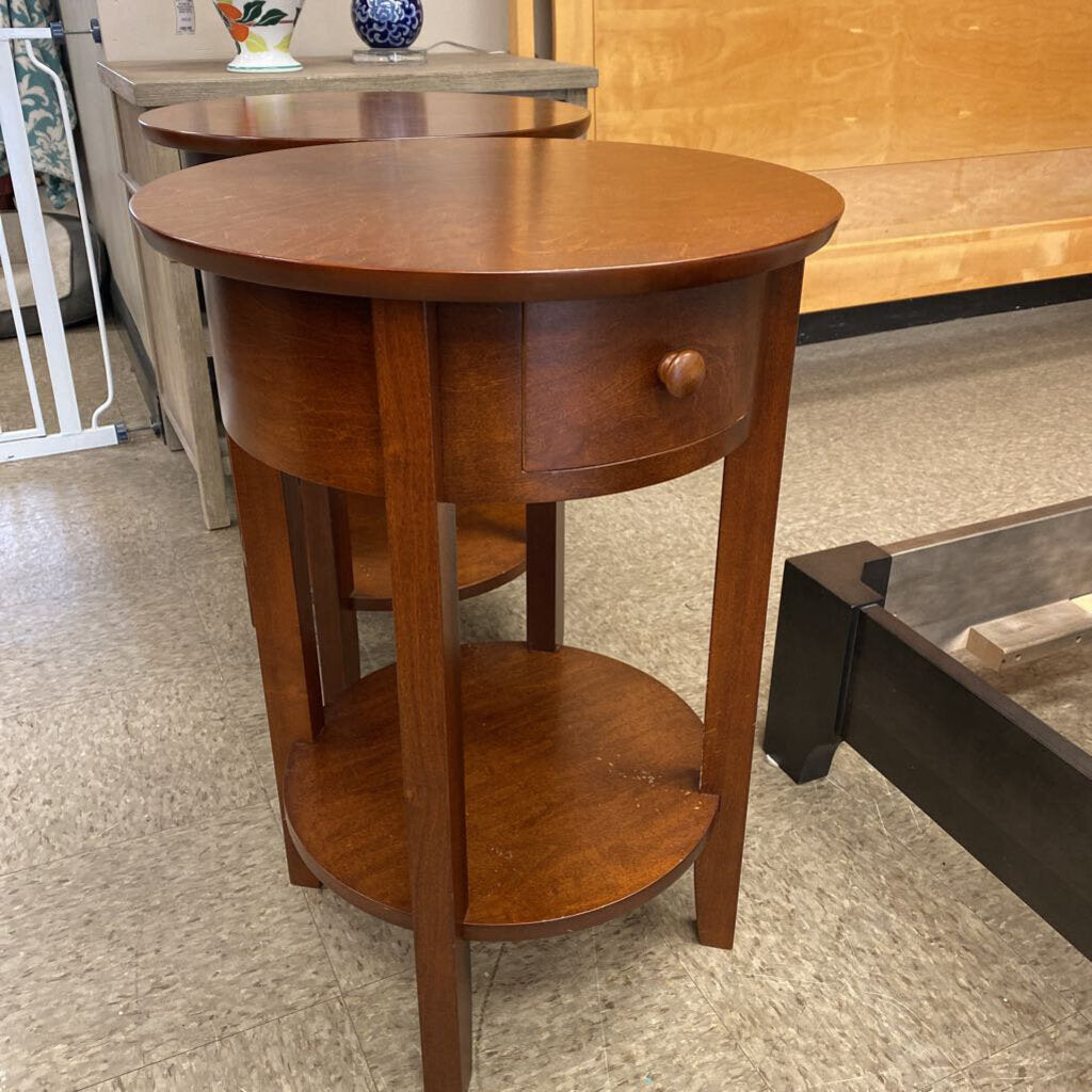 Pottery Barn Julia 1 Drawer Side Table