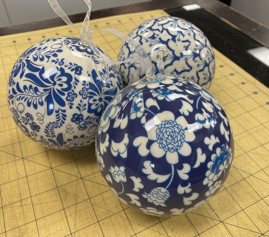 3x Paper Chinoise Balls
