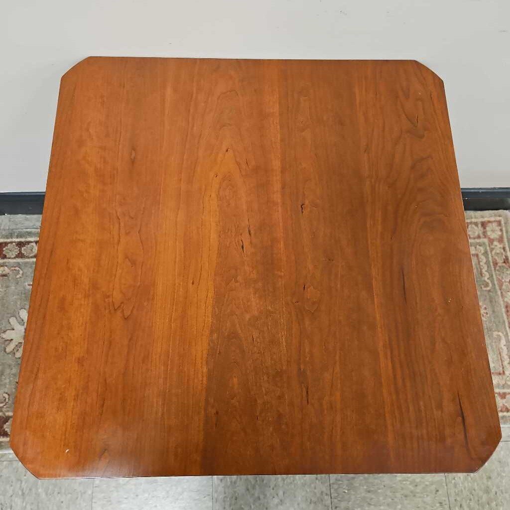 Gat Greek "Elena" Square Lamp Table