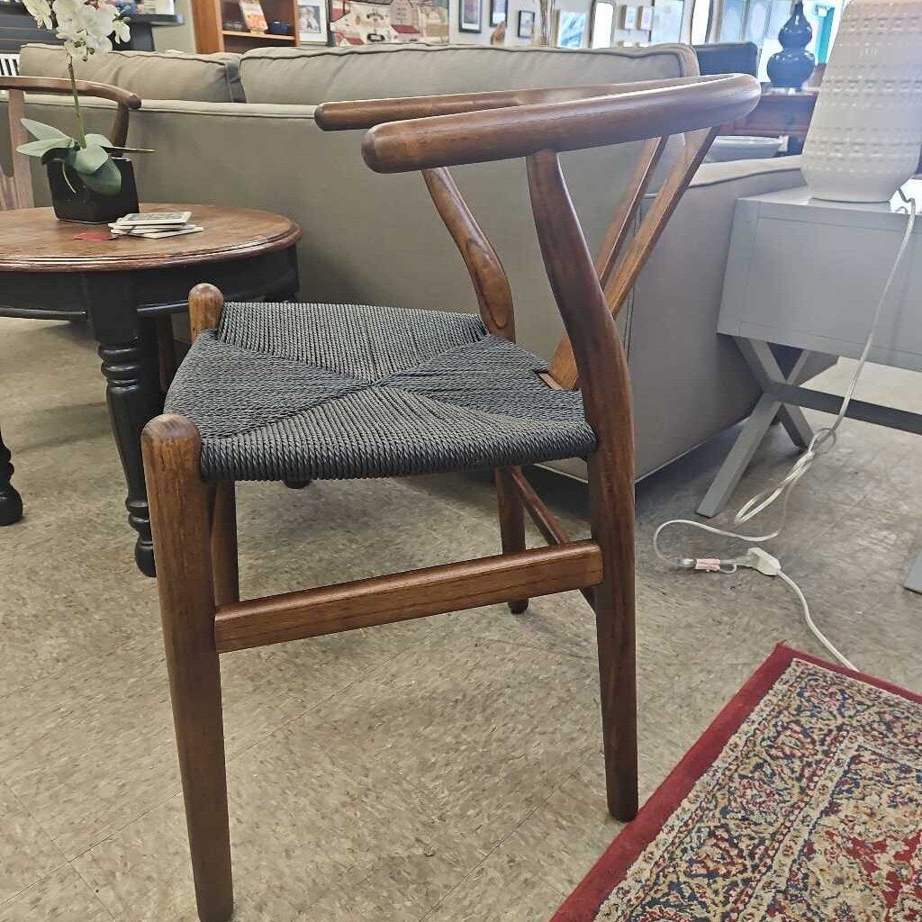 Thorvald & Design "The Wish Chair" in Walnut with Black Seat