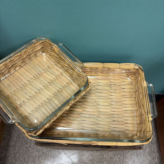 Glass Baking Dish with Woven Basket Carrier, set of 2