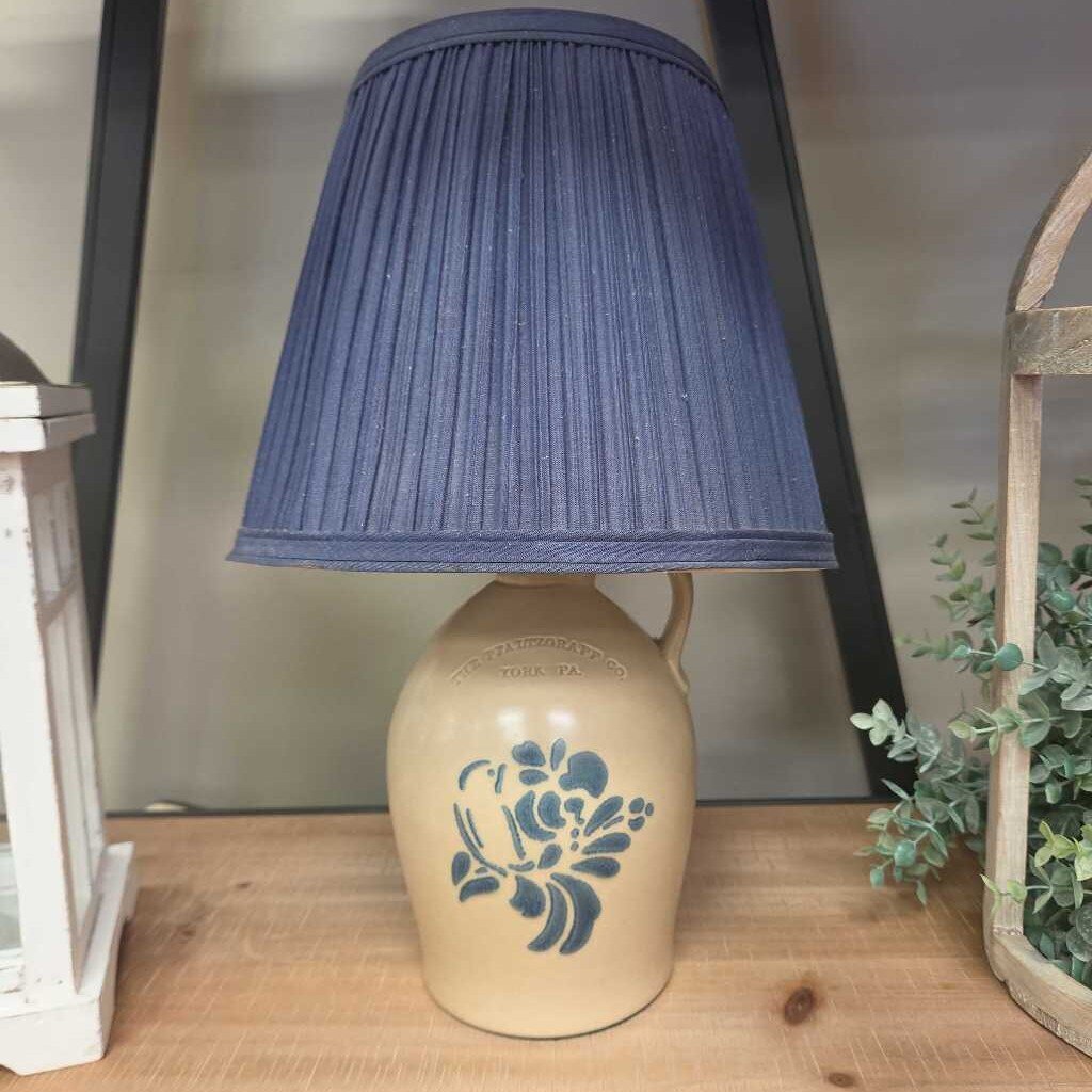 Pfaltzgraff Yorktowne Table Top Jug Lamp with Blue Fabric Shade