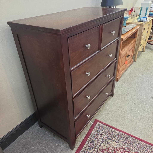 Transitional 5-Drawer Chest in Dark Wood Finish with Silver Knobs