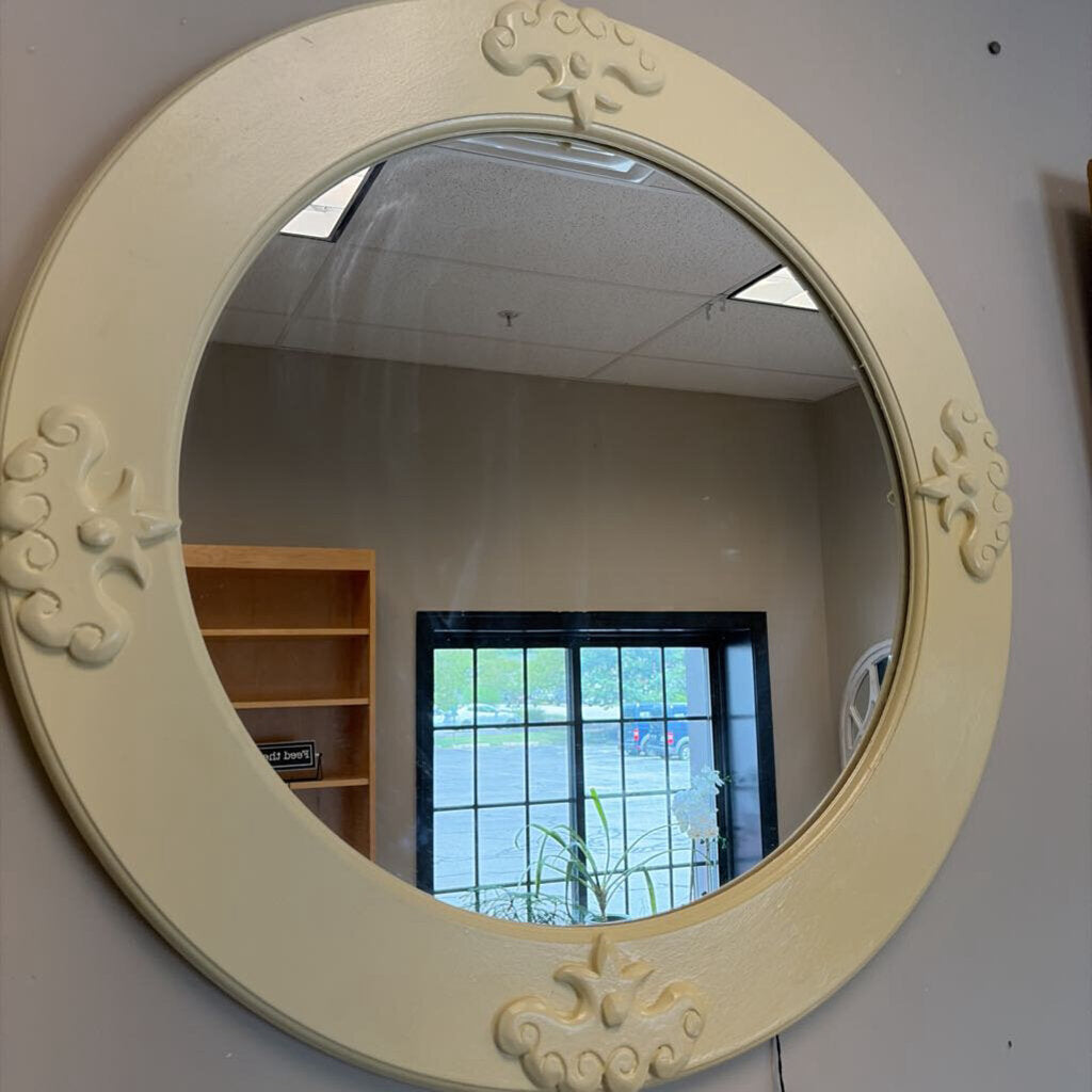 Decorative Round Wall Mirror