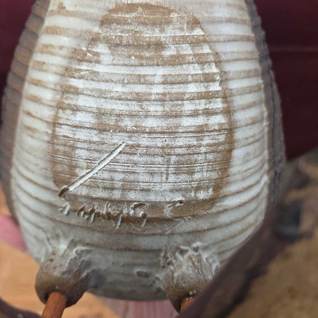 Signed Susan Davis Pottery Seagull - 8.5"
