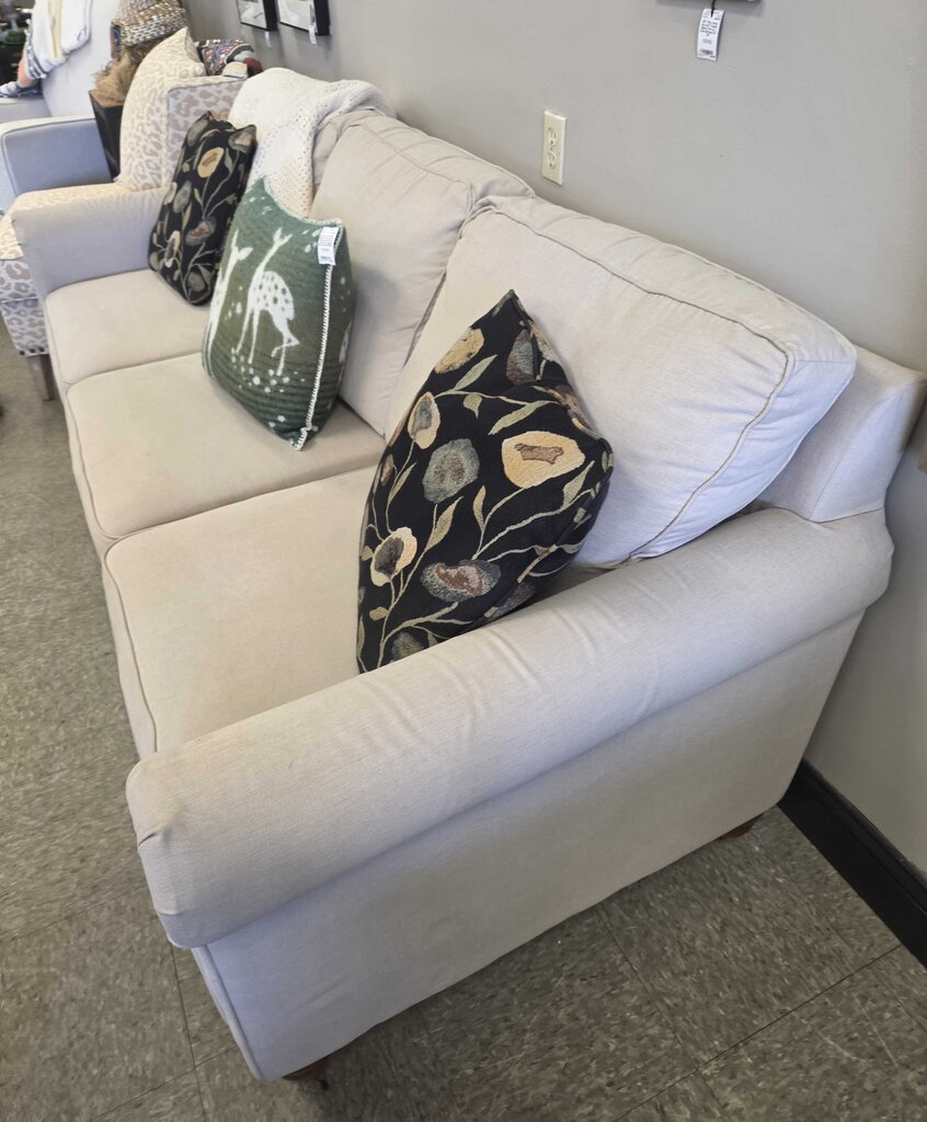 Lay Z Boy 3-Cushioned Sofa