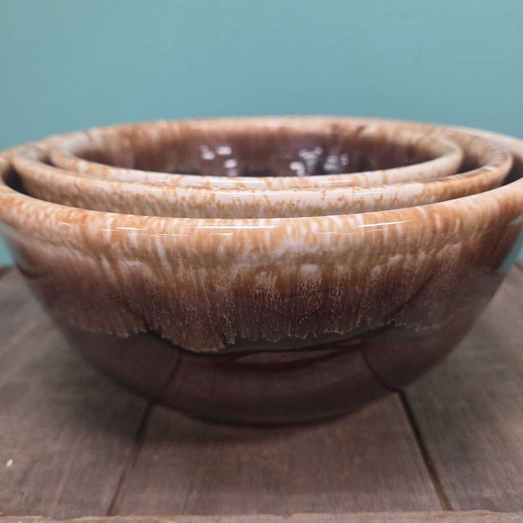 Hull Brown Drip Glaze Nesting Mixing Bowls - Set of 3