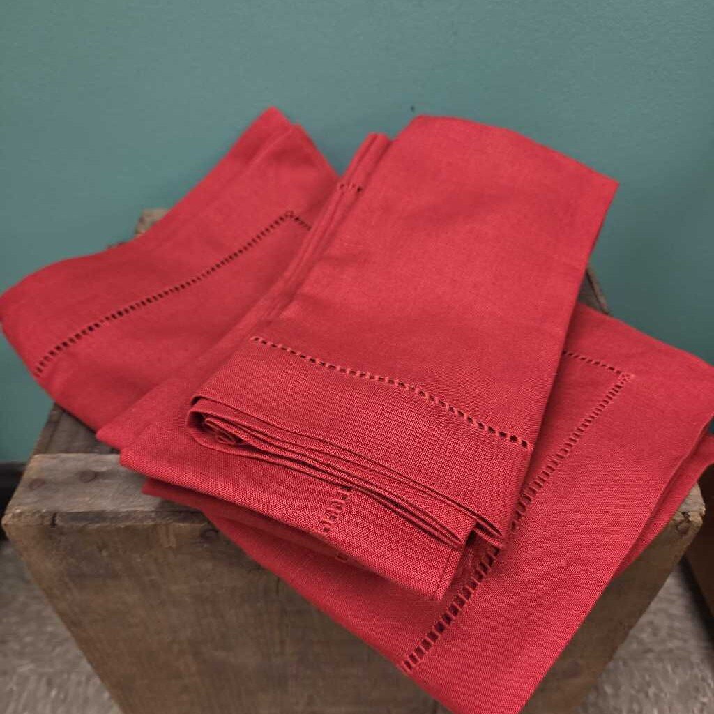 Pottery Barn Set of 7 Linen Placemats & Napkins - NEW