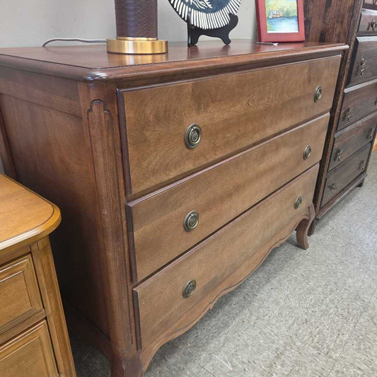 Vintage French Provincial Style 3-Drawer Dresser