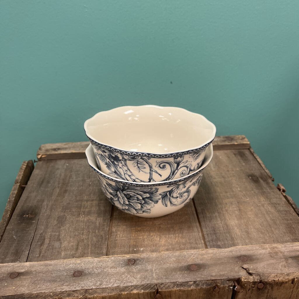 222 Fifth Adelaide Blue and White Dinner Set bowls (2)