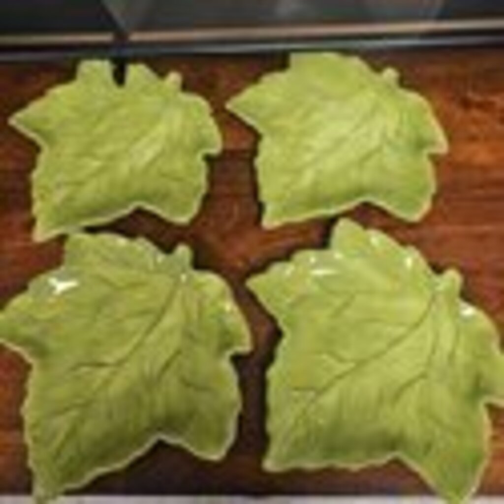 Glazed Ceramic Leaf Plates - Set of 4
