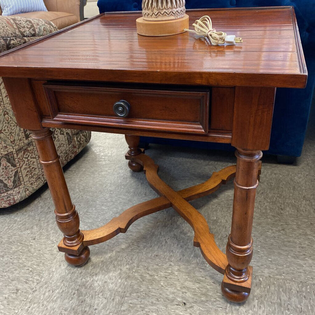 Hekman 1 Drawer French Country Table