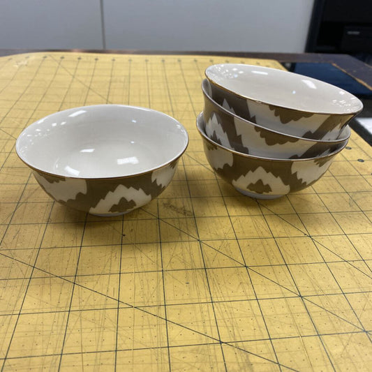 4x Porcelain Rice Bowls