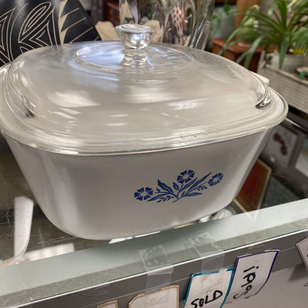 Corningware Cornflower Covered Casserole