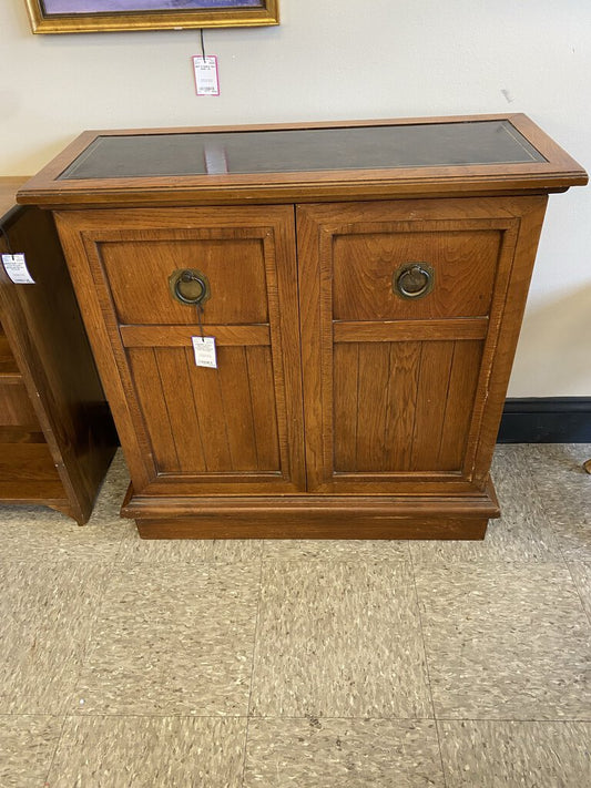 2 Door Bar Cabinet w/Leather Top