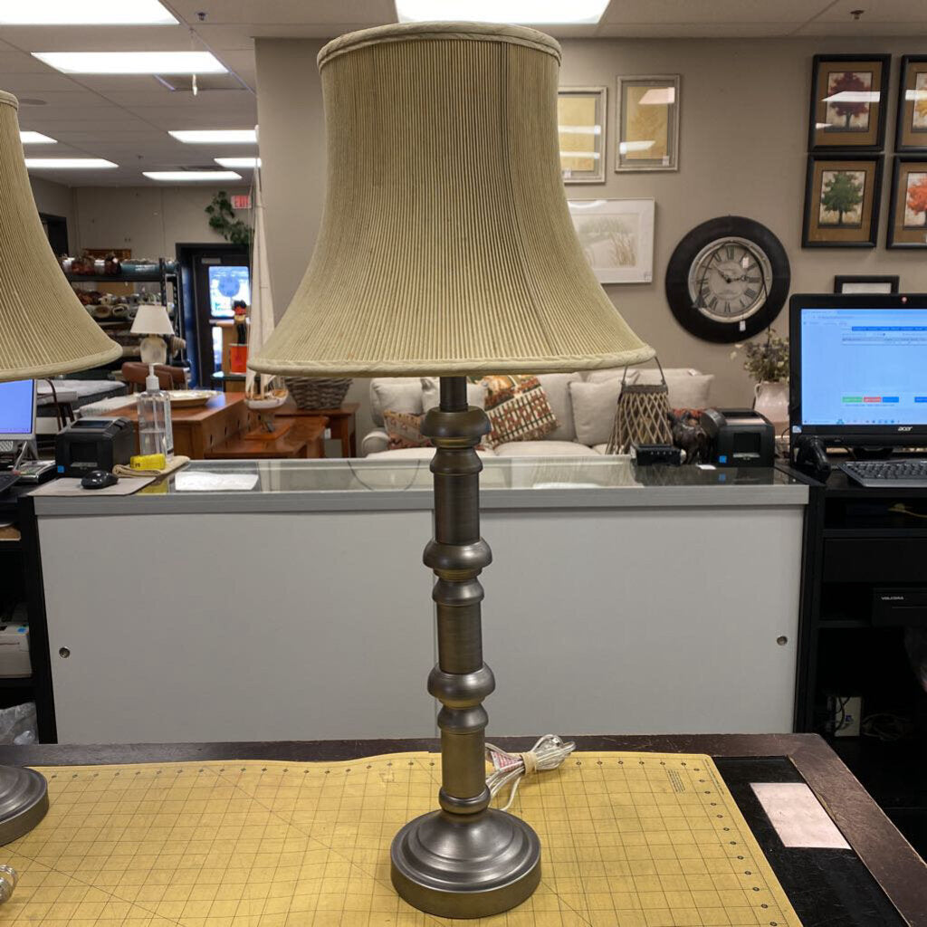 Metal Base Lamp