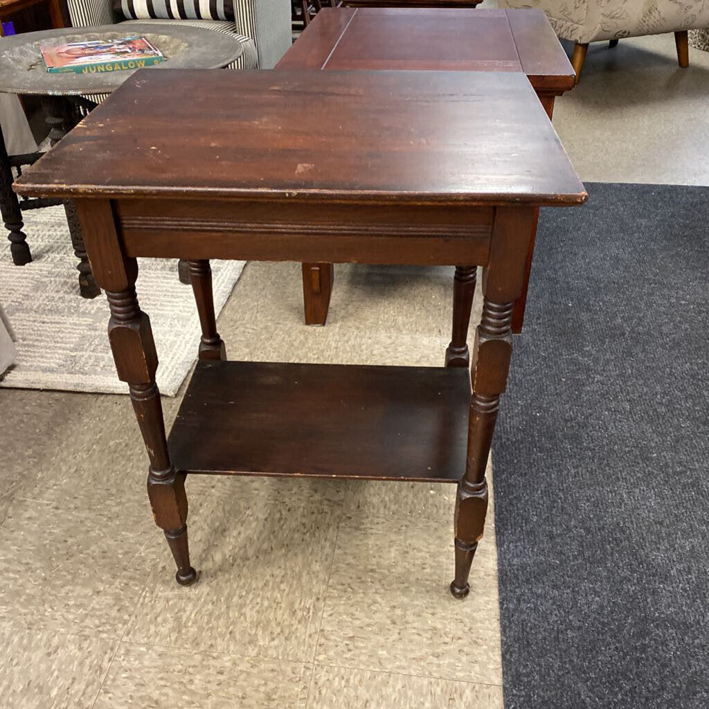 1 Shelf End Table