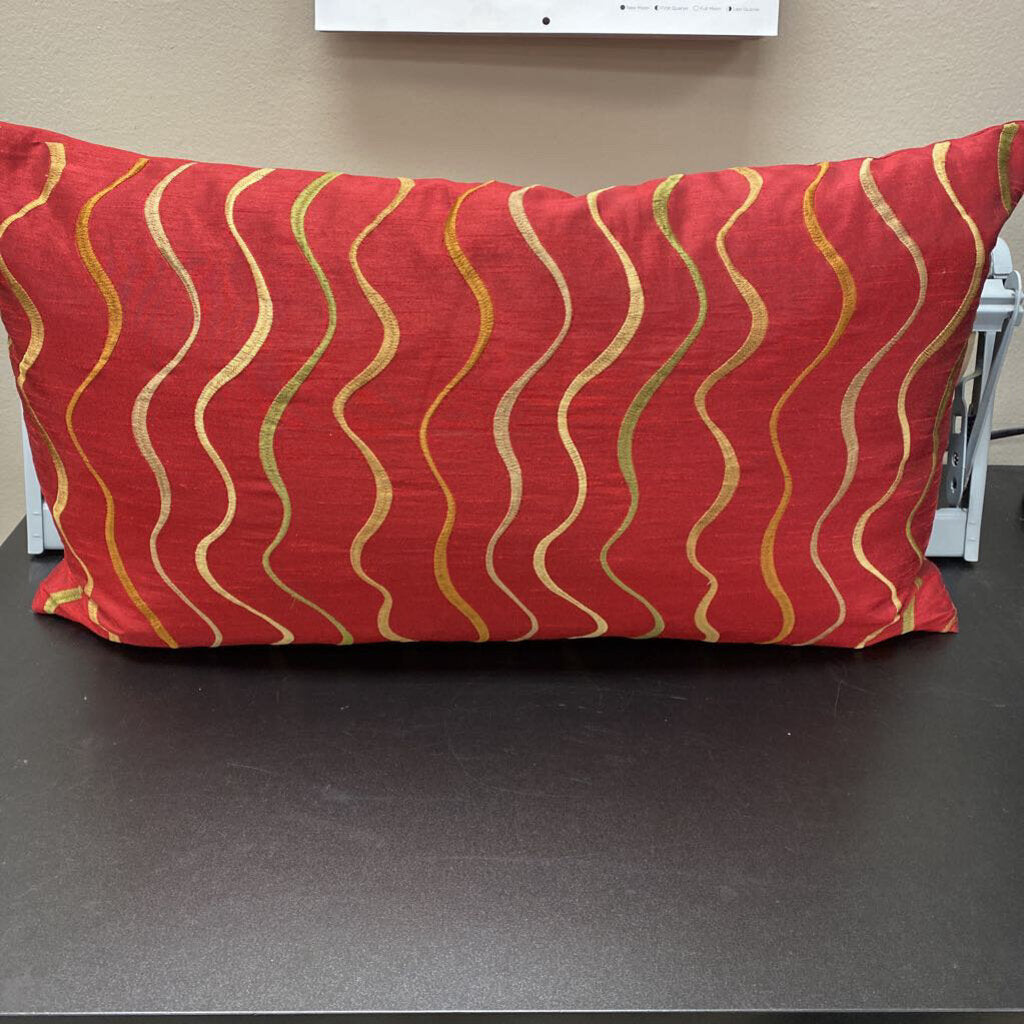 Undulating Lines Lumbar Pillow