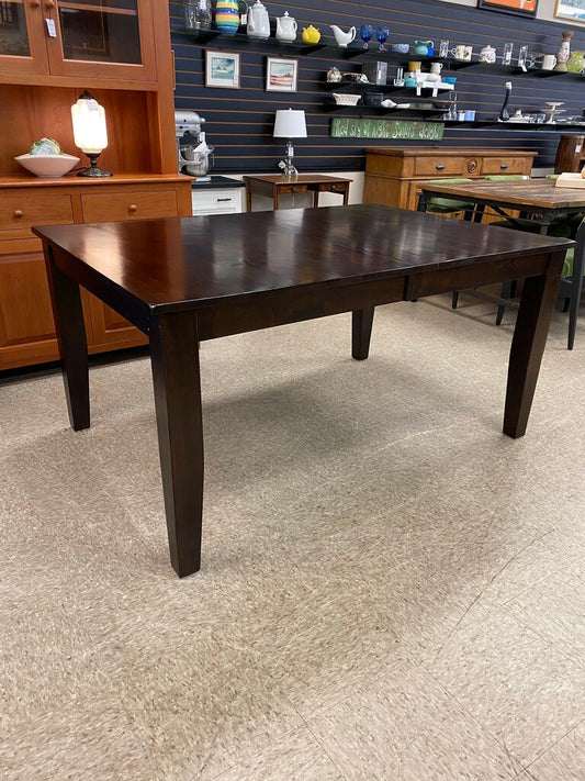 Steve Silver Dining Table w/ Leaf