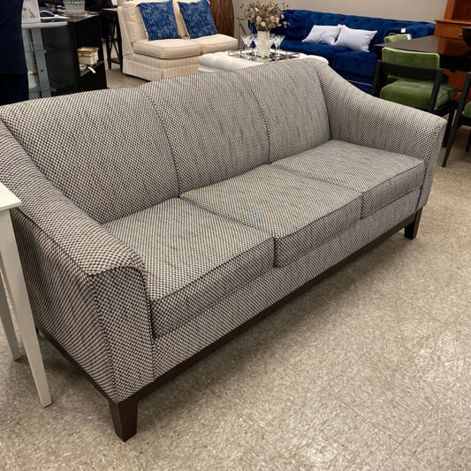 Best Furniture Company 3 Cushion Sofa