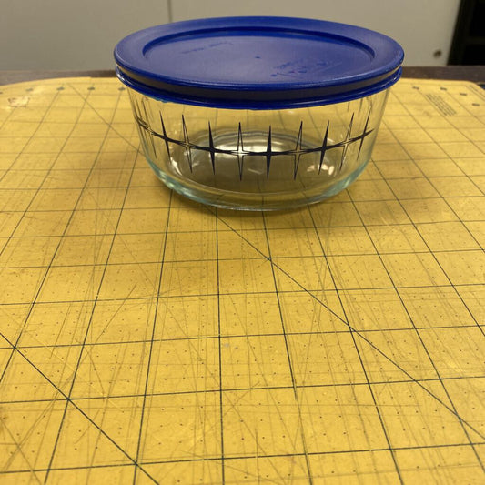 Pyrex Sunburst Lidded Storage Bowl