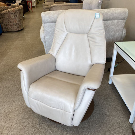 Stressless Max Electric Recliner