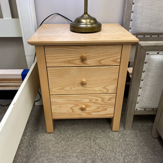 Vermont Tubbs 3 Drawer Side Table