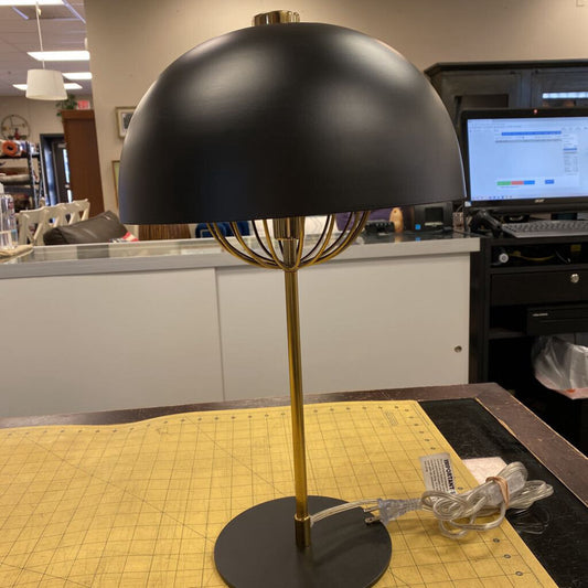 SEMA Design Lamp