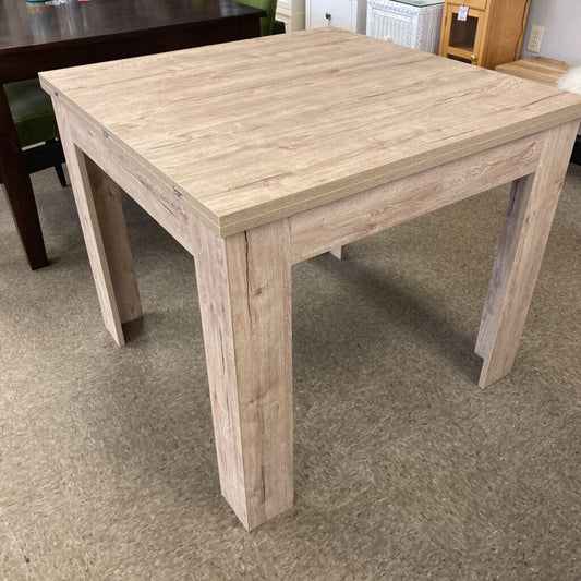 Mobilifiver Eldorado Flip Top Table
