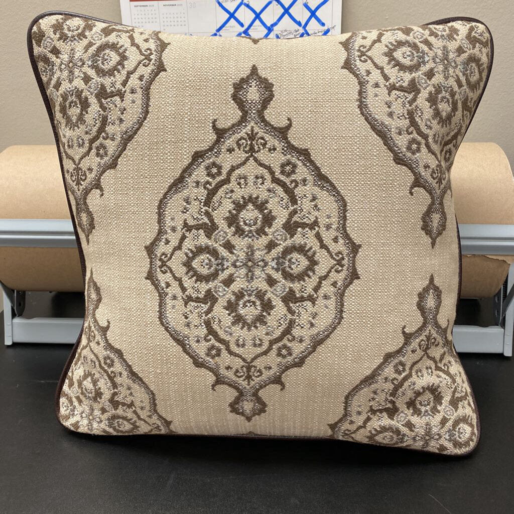 Medallion Tapestry Pillow