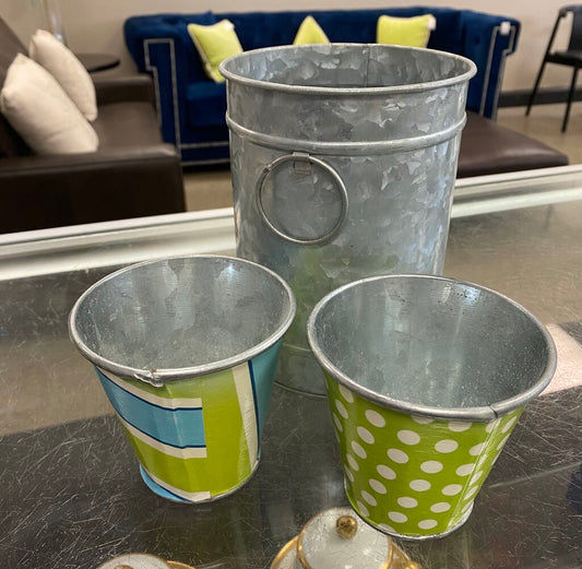 3x Galvanized Flower Pots