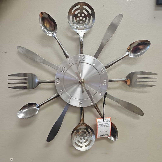 Metal Kitchen Cutlery Wall Clock