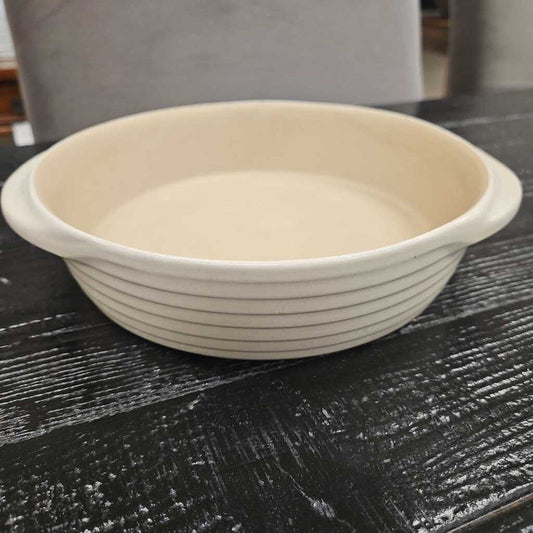 Vintage Pampered Round Baking Baking Dish