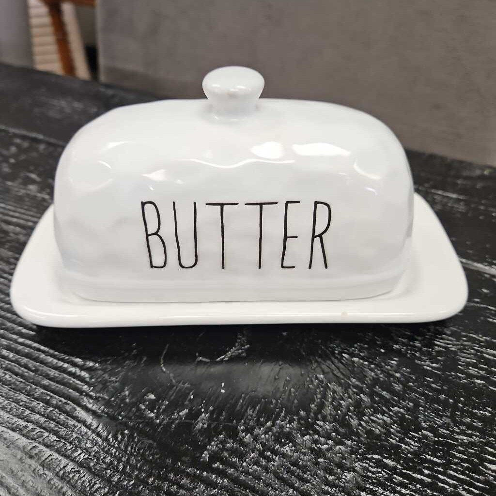 Rae Dunn Magenta Artisan Collection Butter Dish with Lid