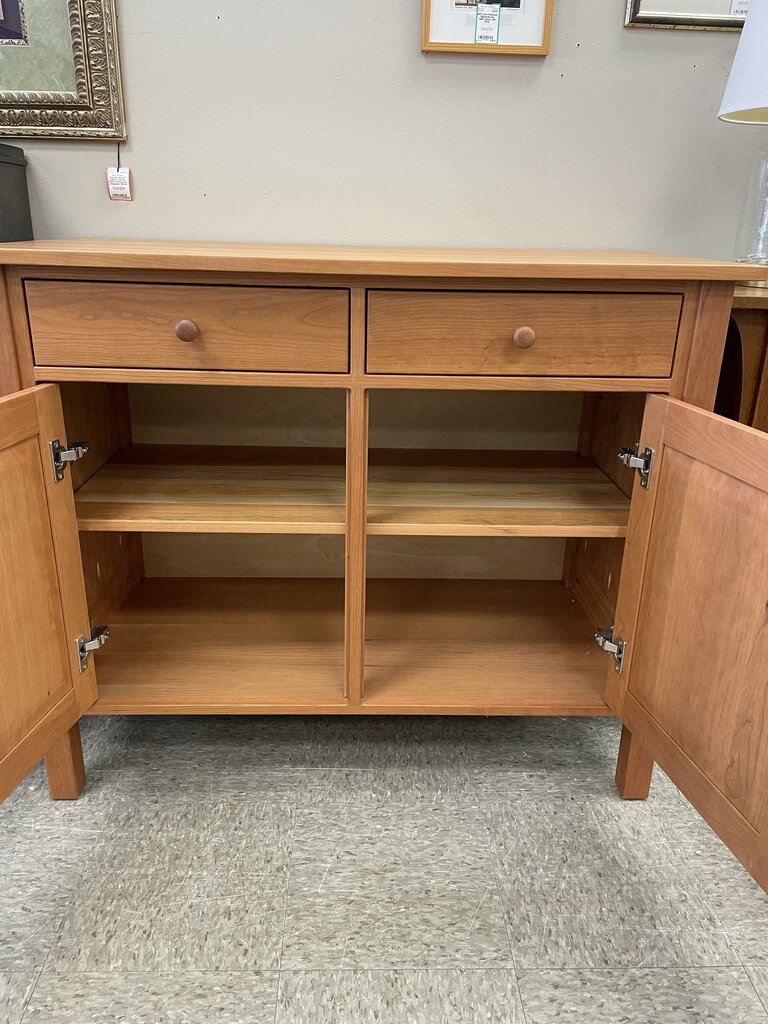 Chilton Cherry 2 Drawer/2 Cabinet Side Board