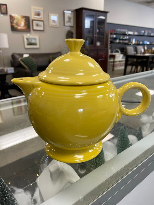 Fiesta Yellow 5 Cup Teapot 44oz