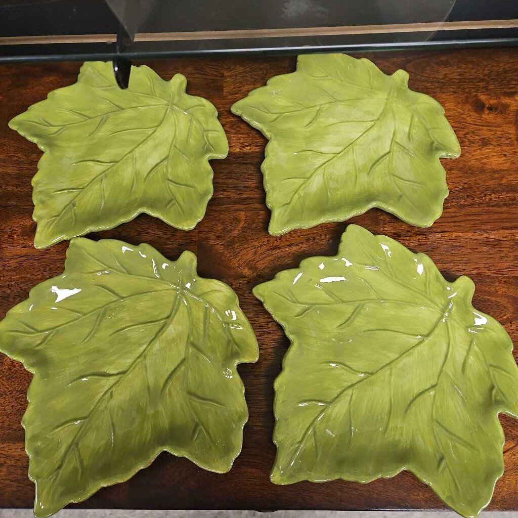 Glazed Ceramic Leaf Plates - Set of 4