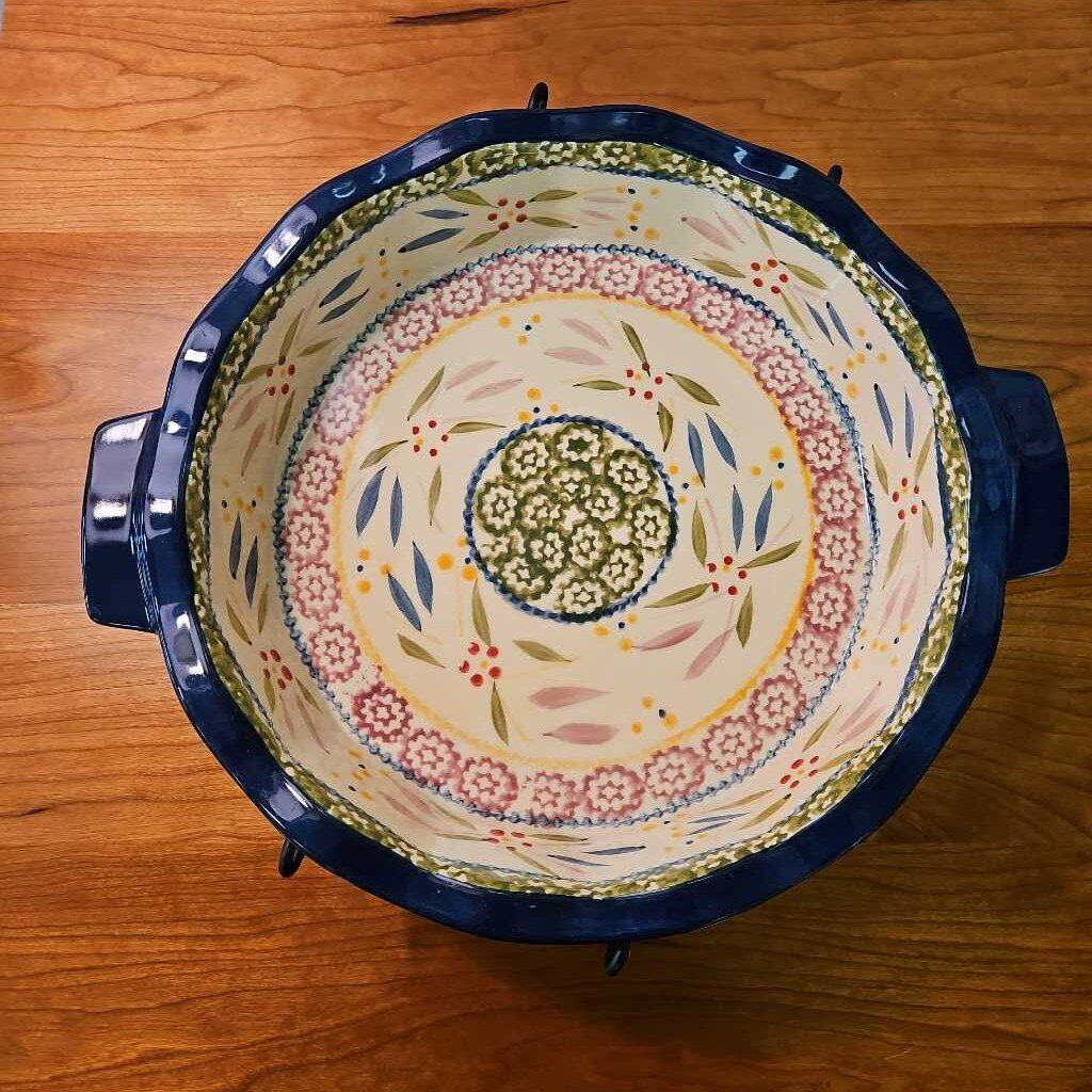 Temp-Tations by Tara Scalloped Pie Plate with Metal Rack