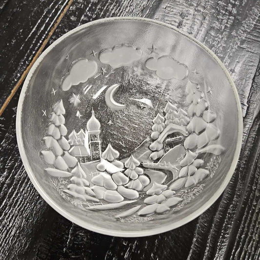 Vintage Mikasa Studio Nova Snowy Village Glass Bowls - Set of 4
